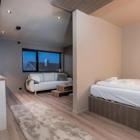 Leilighet Beautiful And Modern At Ballstad