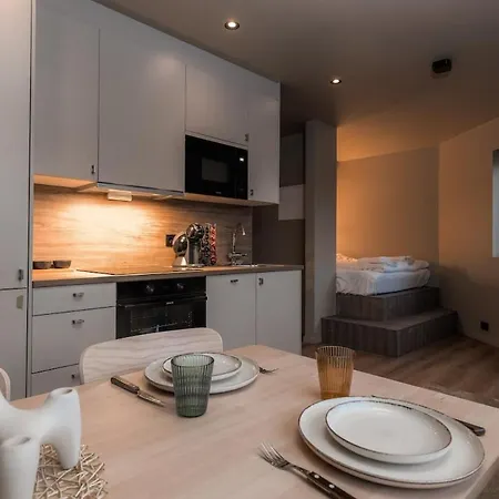 Leilighet Beautiful And Modern At