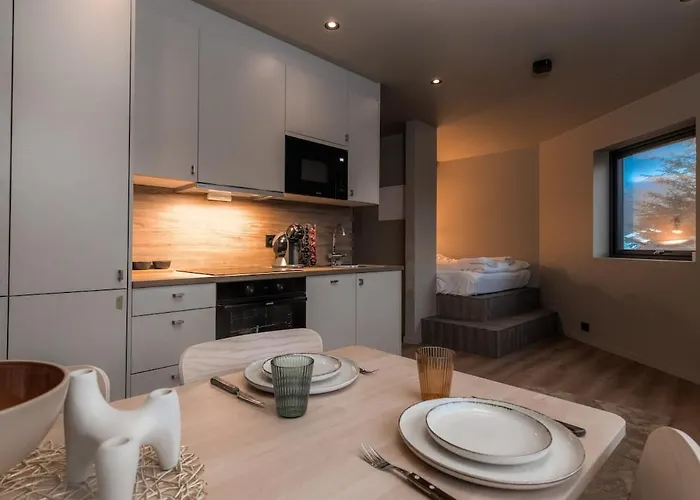 Leilighet Beautiful And Modern At